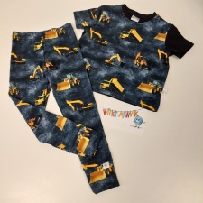 Komplekt must töömasin