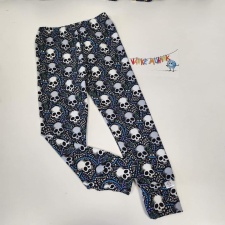 Retuusid must pealuu